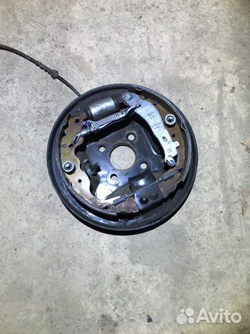 Задние тормоза в сборе на Рено Дастер