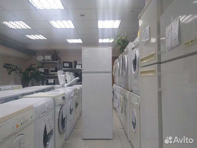 Холодильник бу Ariston