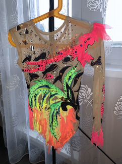 Купальник для художественной гимнастики