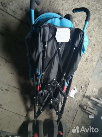 Прогулочная коляска трость