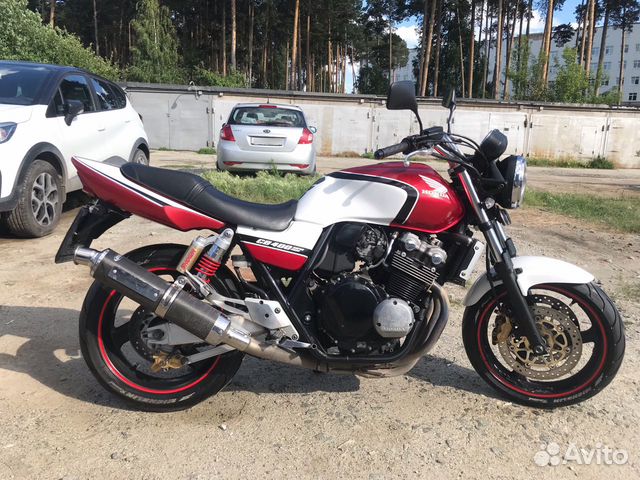 Honda cb400 vtec2