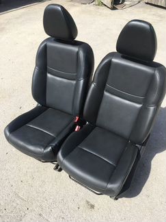 Сидения передние