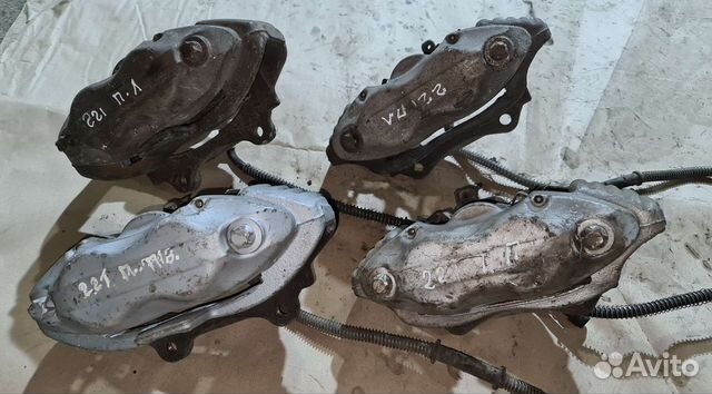 Супорта передние Mercedes W221