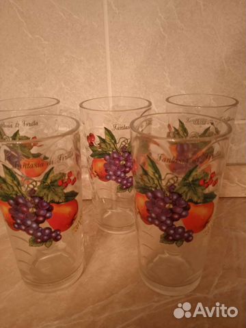 Стаканы и бокалы для вина