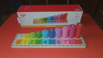 Развивающая игрушка Tooky Toy