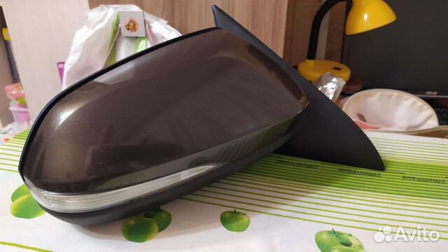 Зеркало на Ладу Весту, правое