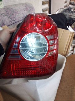 Фонарь задний правый hyundai elantra xd