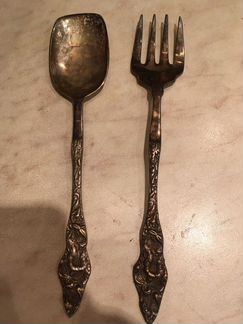 Столовые приборы