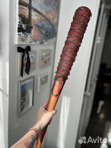 Бейсбольная бита сериал Ходячие мертвецы