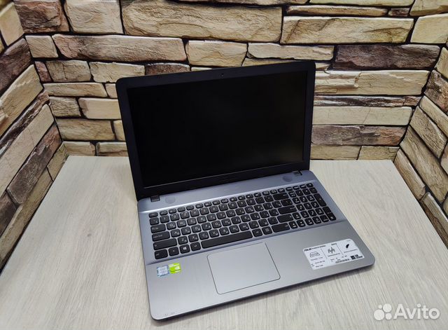 Ноутбук asus X541UV / full hd / игровой / SSD