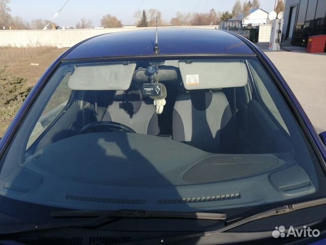 Лобовое стекло Daihatsu YRV 2000-2005