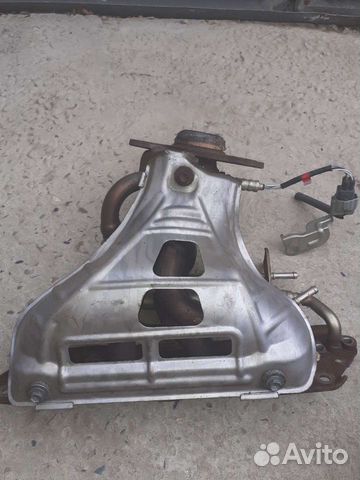 Выпускной коллектор toyta 1NZ-FE второго поколения