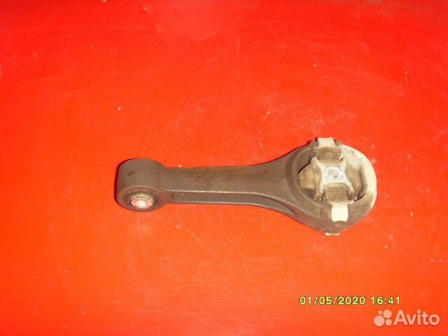 Опора двигателя задняя 6RF199851 Volkswagen Polo