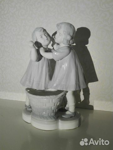 Скульптура две Девочки (Близнецы,Gemini) Германия