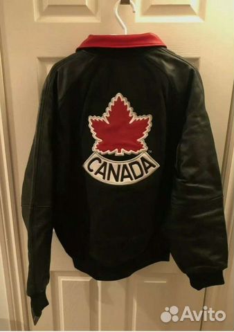 Nike бомбер Team Canada Hockey Jacket