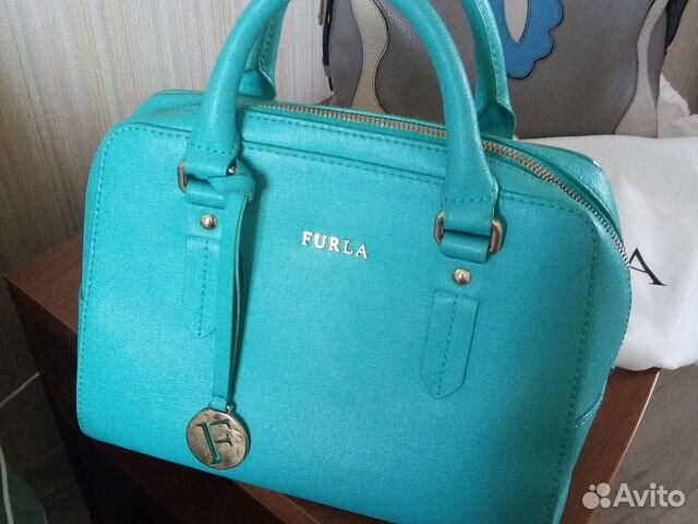 Сумка Furla оригинал натуральная кожа род.пыльник