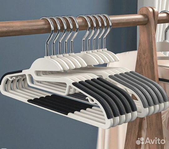 Набор вешалок плечиков противоскользящих 10 шт