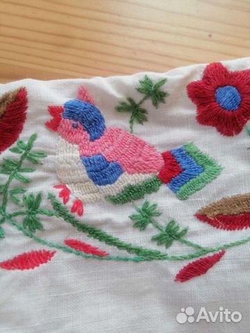 Старинная наволочка с вышивкой на думку. Птички