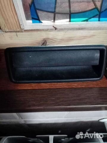 Автомобильная дверная ручка