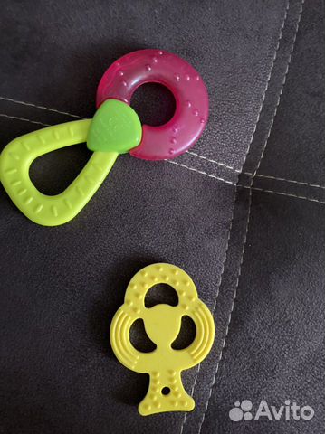 Прорезыватель для зубов Chicco и грызунок