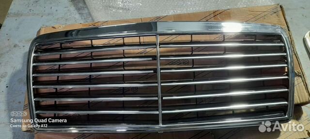 Решетка радиатора Mercedes Benz E class W124