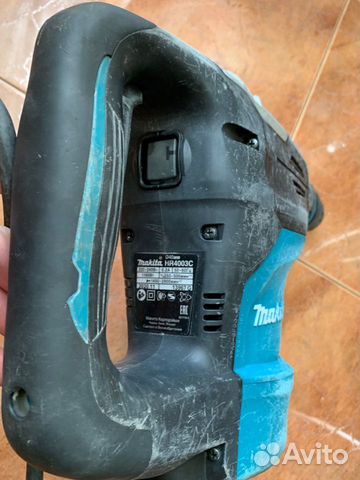 Перфоратор makita hr 4003C