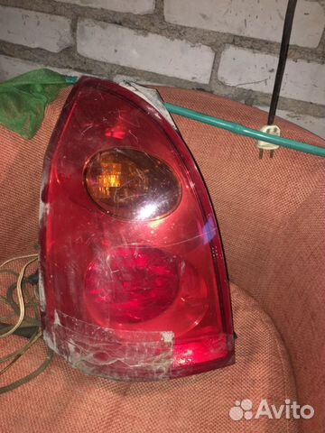 Продам задний фонарь Ниссан примера