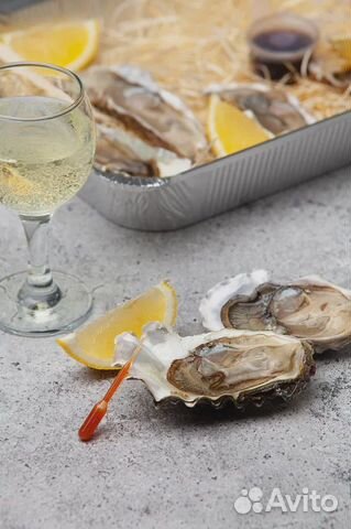 Живые устрицы