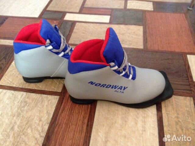 Лыжи с ботинками для начальной школы