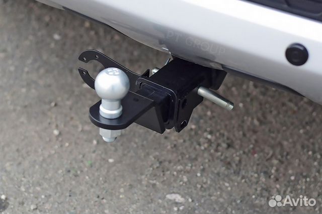 Фаркоп /съемный квадрат/ Nissan Terrano 2014