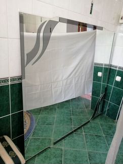 Зеркало настенное