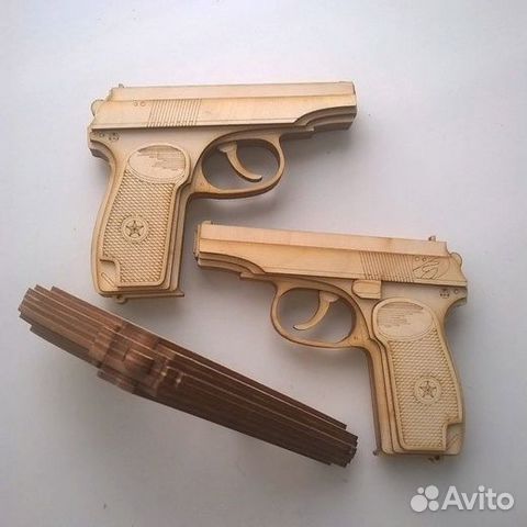 Макет пистолета