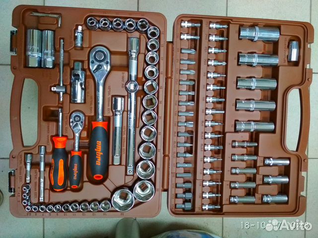 Набор инструментов Омбра 94 предмета новый