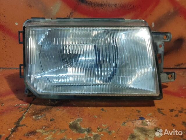 Фара правая mitsubishi RVR 1991-1997