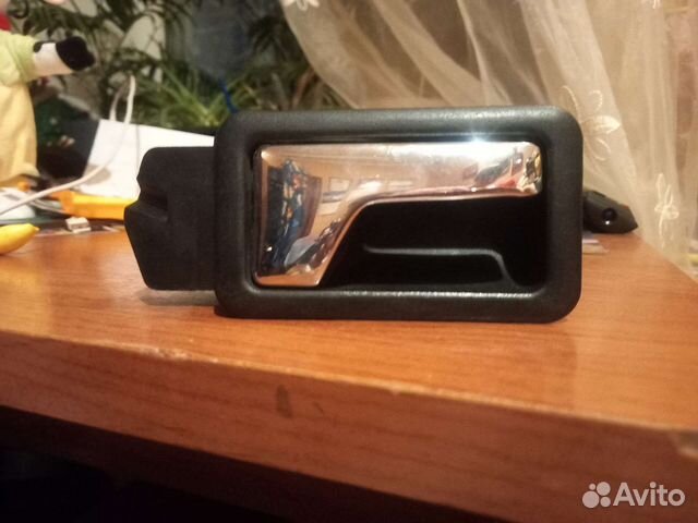 Ручка двери внутренняя правая audi