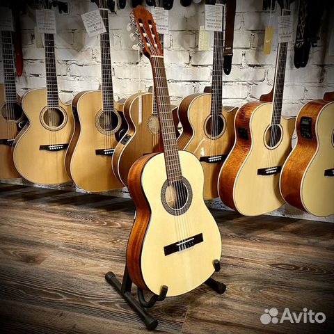 Классическая гитара 3/4 Cort AC70-OP с чехлом