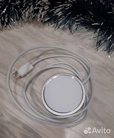 Беспроводная зарядка для iPhone