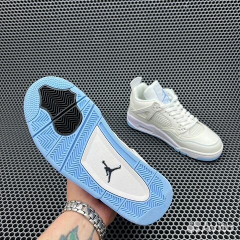 Кроссовки Nike Air Jordan 4