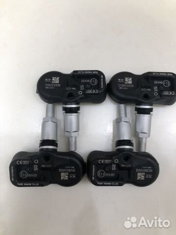 Датчик давления в шинах Toyota LC200