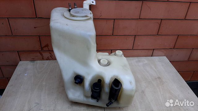 Бачок омывателя Mercedes S-Class W220