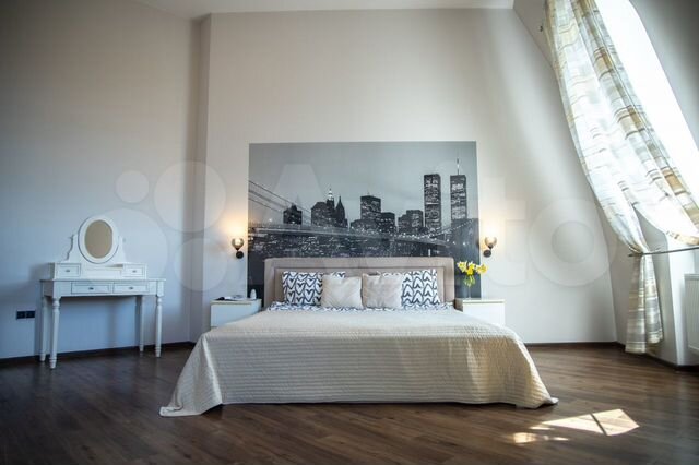 2-к. квартира, 81 м², 9/9 эт.