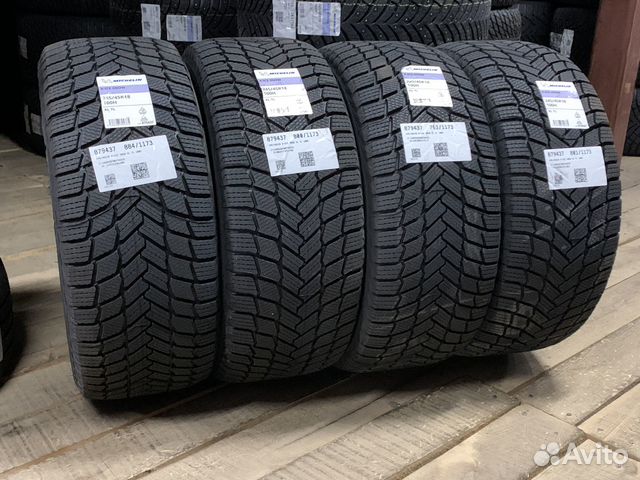 Michelin X-Ice Snow 245/45 R18 100H