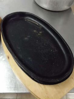 Чугунная сковорода