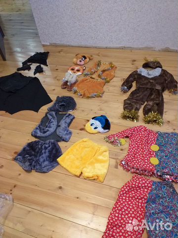 Продаются костюмы карнавальные: ежик, утено