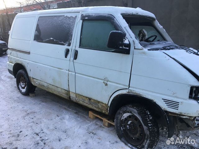1 Запчасти на VW transporter T4