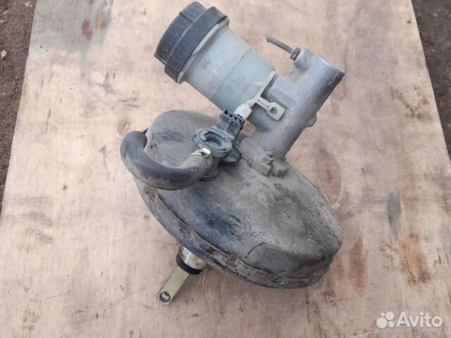 Вакуумный усилитель Volvo S40