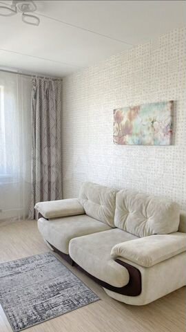 2-к. квартира, 65 м², 17/18 эт.