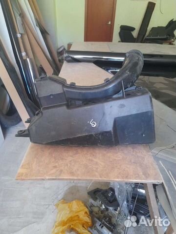 Корпус воздушного фильтра на - Веста - кросс