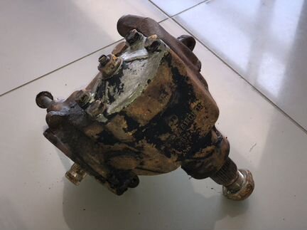 Рулевой механизм и другое на Мерседес W115/114