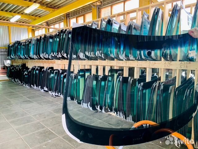 Лобовое стекло на Шкода Рапид